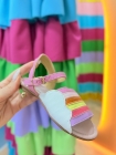 Sand&aacute;lia Nuvem Arco iris