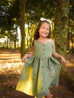 Vestido Bot&otilde;es Verde Oliva Bordaado